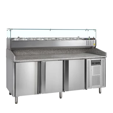 Pizzaelőkészítő hűtött munkaasztal, feltéthűtővel – 565 L – 3 ajtós