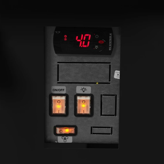 Csemegepult – 982 L – rozsdamentes (inox)