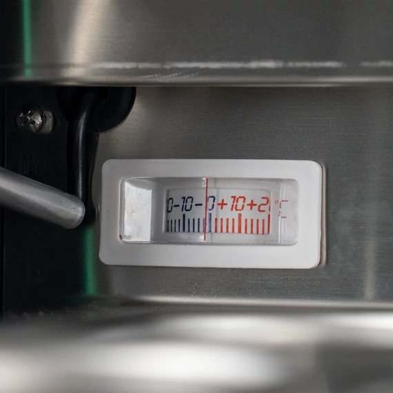 Csemegepult – Fekete külső, fehér belső