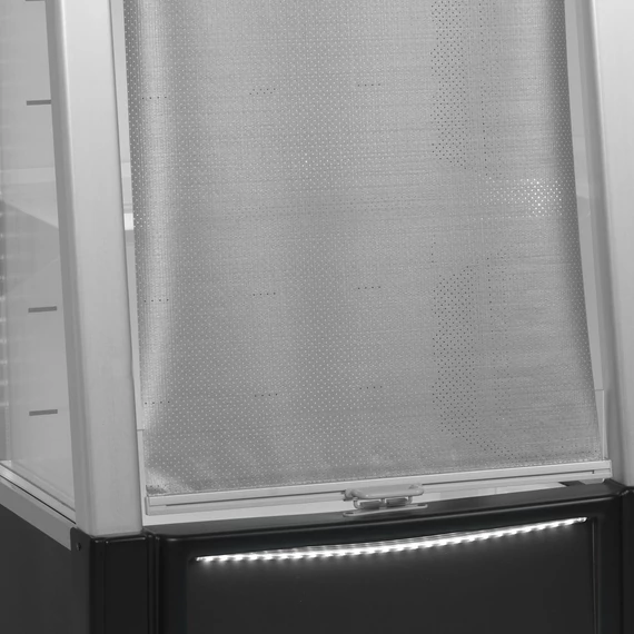 Hűtött, nyitott faliregál – 161 L