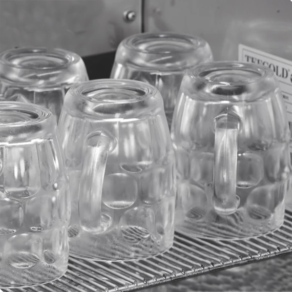 Pohárhűtő – 79 L