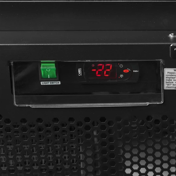 Atom Maxi Bemutató fagyasztó – 390 L - Önzáró fűtött üvegajtó