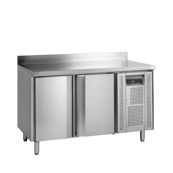 Rozsdamentes hűtött munkaasztal, 2 ajtós - oldalsó kompresszor
